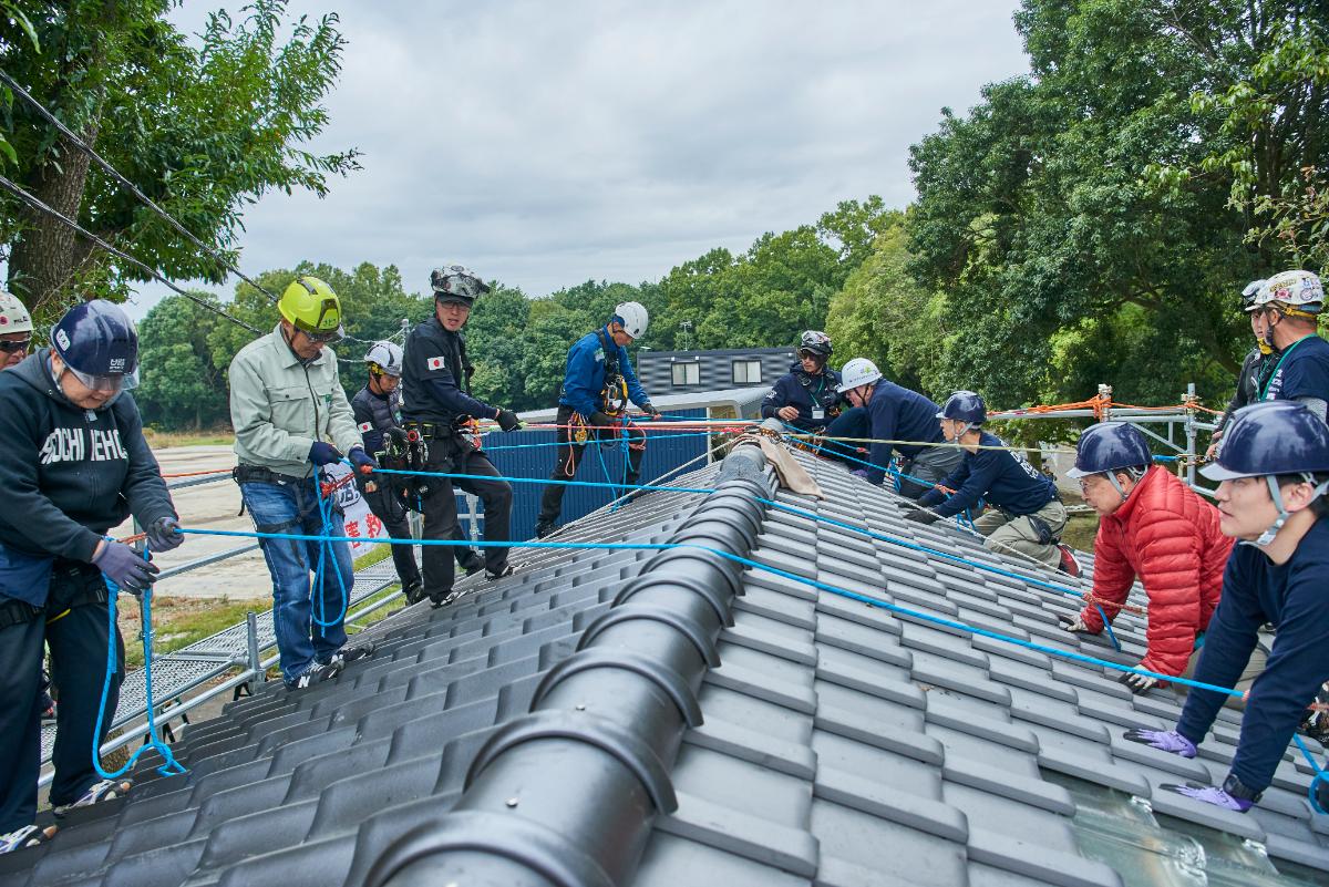 上級編①（屋根応急処置）